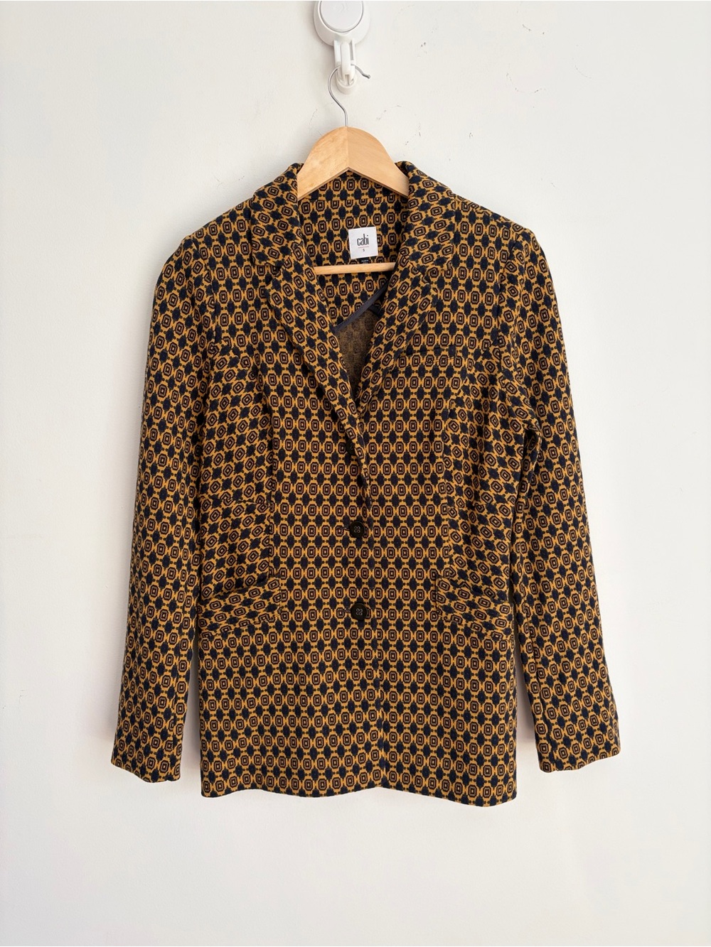 Cabi Standout Medallion Blazer Mustard Navy Mod Preppy S